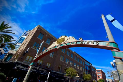 San Diego: Gaslamp/Little Italy Walking Tour