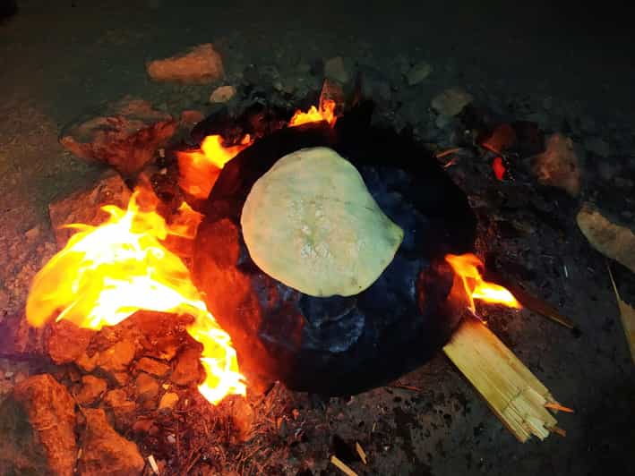 Eilat: Summer Night Guided Tour with Picnic in the Mountains