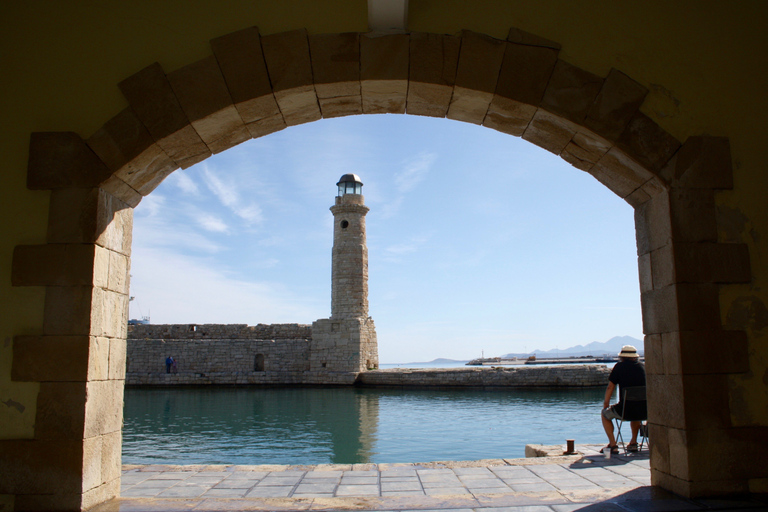 Rethymno: recorrido privado por lo más destacado del casco antiguo con comida callejera