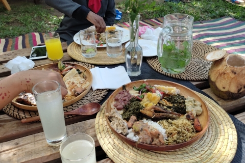 Domingo Comida Orgánica Almuerzo Buffet de Cocina LocalRecogida en el hotel en el norte de Zanzíbar
