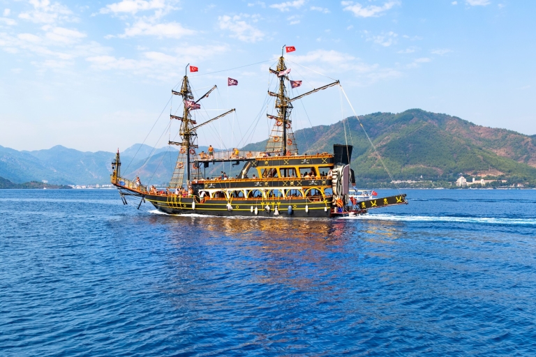 Rejs łodzią wikingów po przepięknych zatokach KemerWycieczka z odbiorem z hoteli w Antalyi