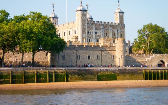 London: Tower of London: Skip-the-line-Eintritt und geführte Tour