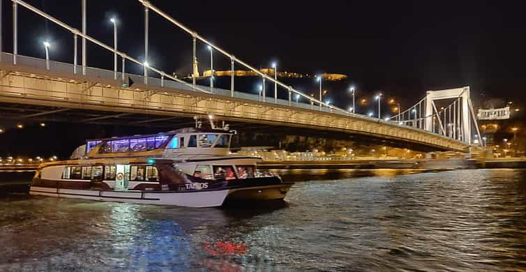 budapest nighttime sightseeing cruise