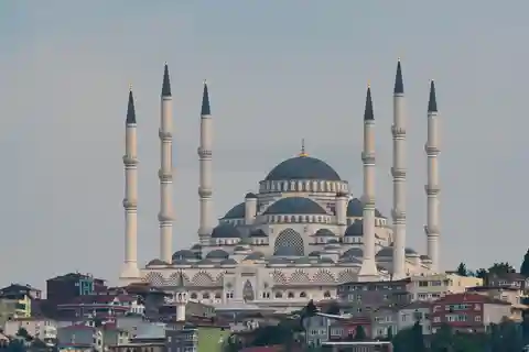 Istambul: Experiência do lado asiático com Mesquita Camlica e almoço