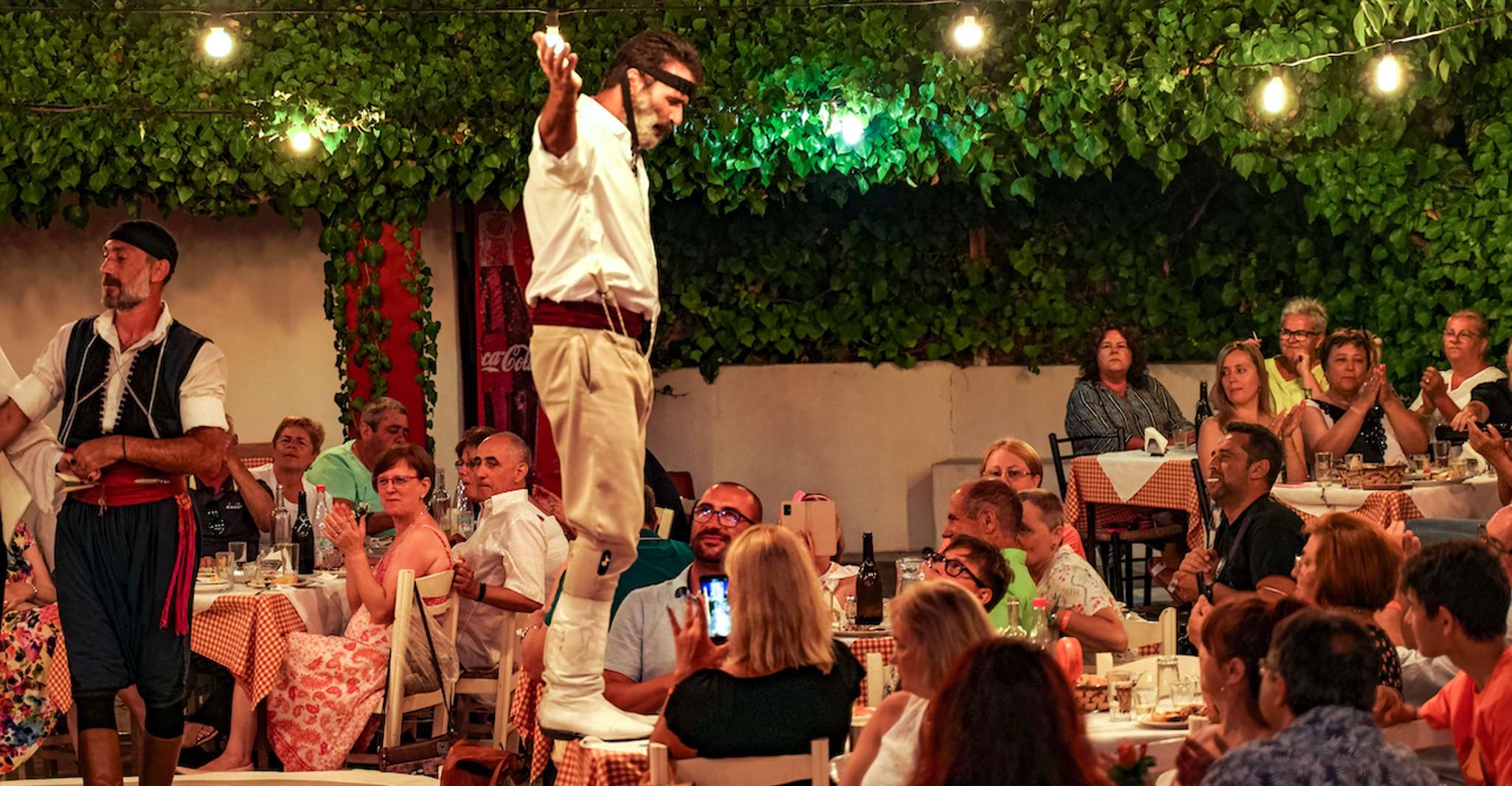 De Heraklion, village crétois, spectacle de danse, dîner et ramassage - Housity