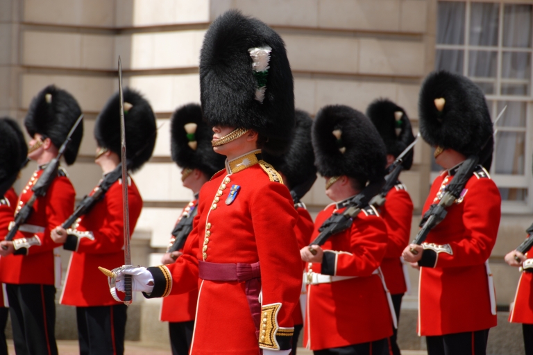 Buckingham Palace exterieur en koninklijke geschiedenis privétour3,5 uur: Buckingham Palace & transfers