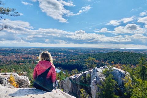 From Toronto: Killarney and French River Guided Day Hike