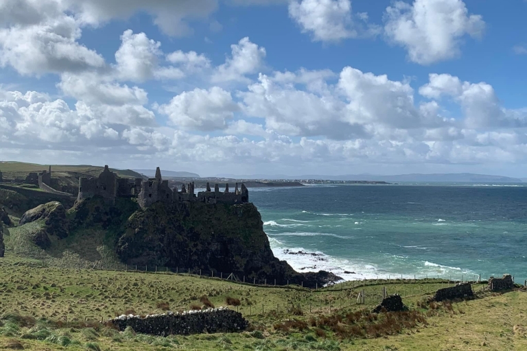 From Belfast: Private Giants Causeway Coastal Tour