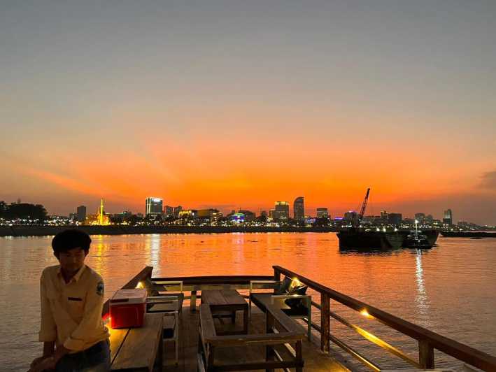 Phnom Penh: Mekong River Sunset Cruise