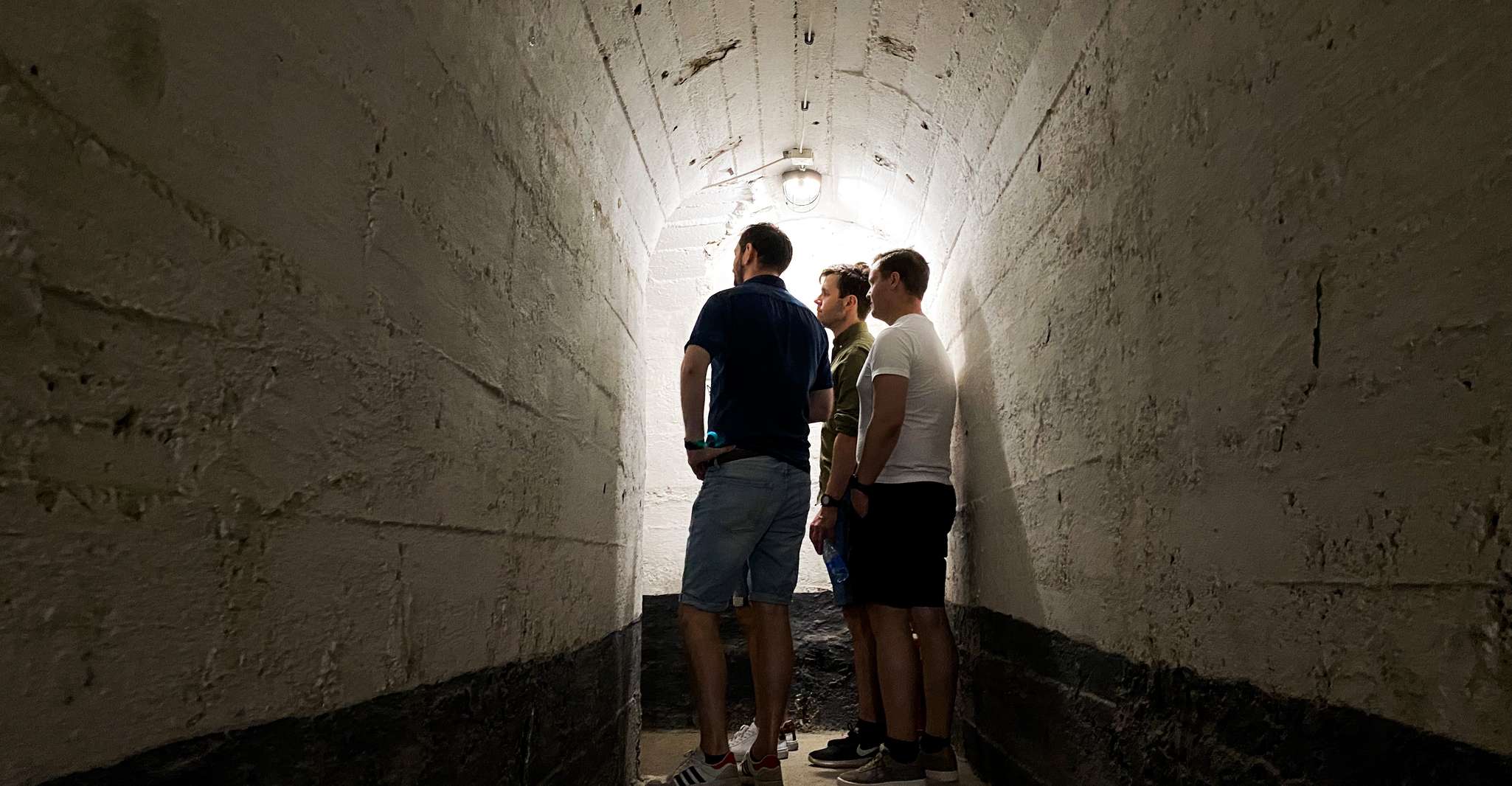 Belgrado, Fortress Underground Tour w/Wine Lungo il fiume - Hizvo