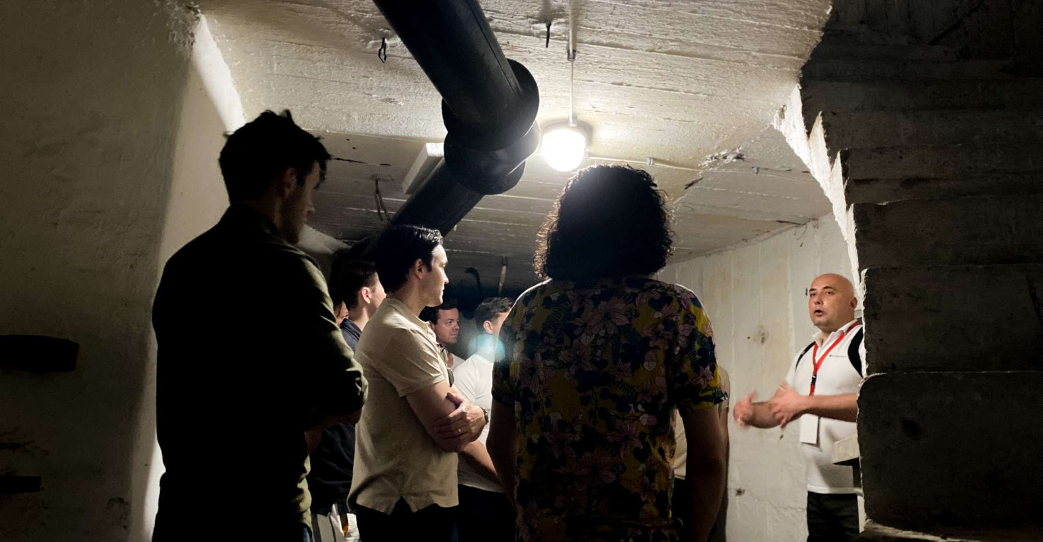 Belgrado, Fortress Underground Tour w/Wine Lungo il fiume - Hizvo