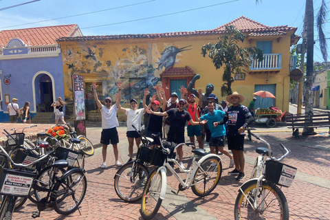 Cartagena: Ruta Histórica, Cultural y Graciosa en Bicicleta