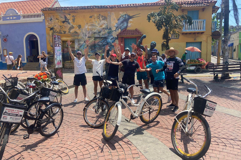 Cartagena: Historical, Cultural and Graffity Bike Tour