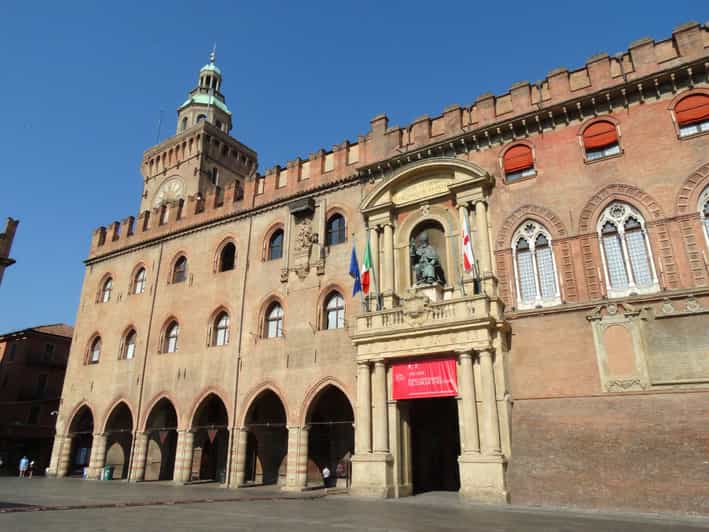 Soukromá prohlídka BOLOGNY: historické centrum, věže a tajemství