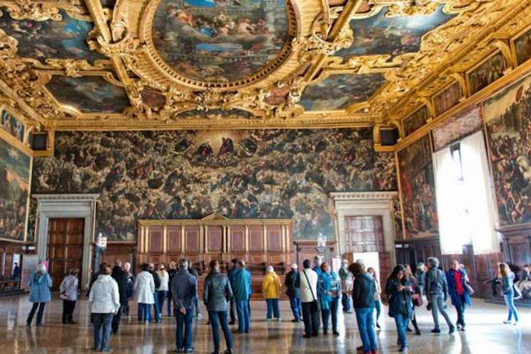 Venecia: visita guiada al Palacio Ducal con entradas sin colasTour en grupo pequeño