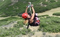 Castle Rock, The EDGE Zipline Tour - Hizvo