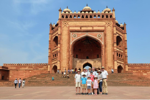 Agra: Akbar’s Tomb, Guru Ka Taal & Fatehpur Sikri Tour