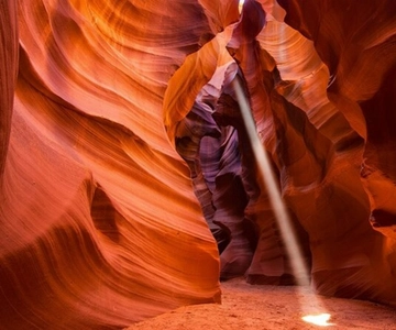 Page: Upper Antelope Canyon Walking Tour with Local Guide
