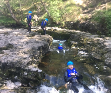 Neath: Canyoning, Gorge Walking & Waterfall Trekking Tour