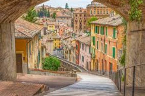 Perugia: walking tour with interactive video