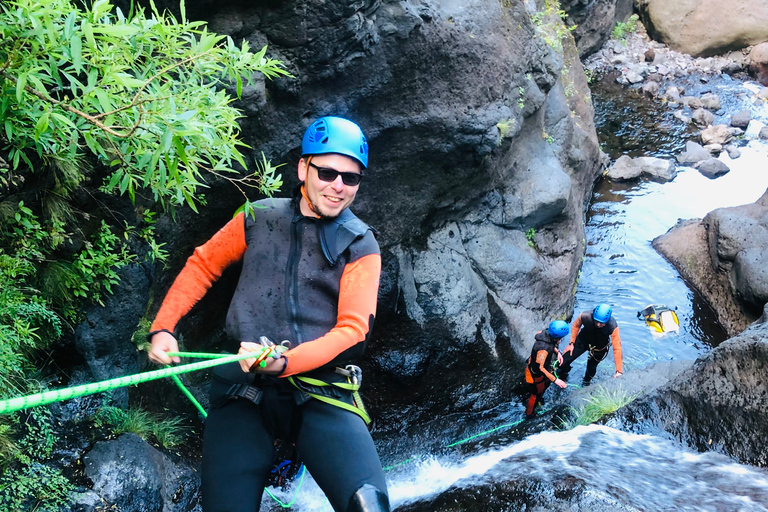 Madeira: "Lokoloko" Canyoning Level 2 Funchal: Half-Day Intermediate Canyoning