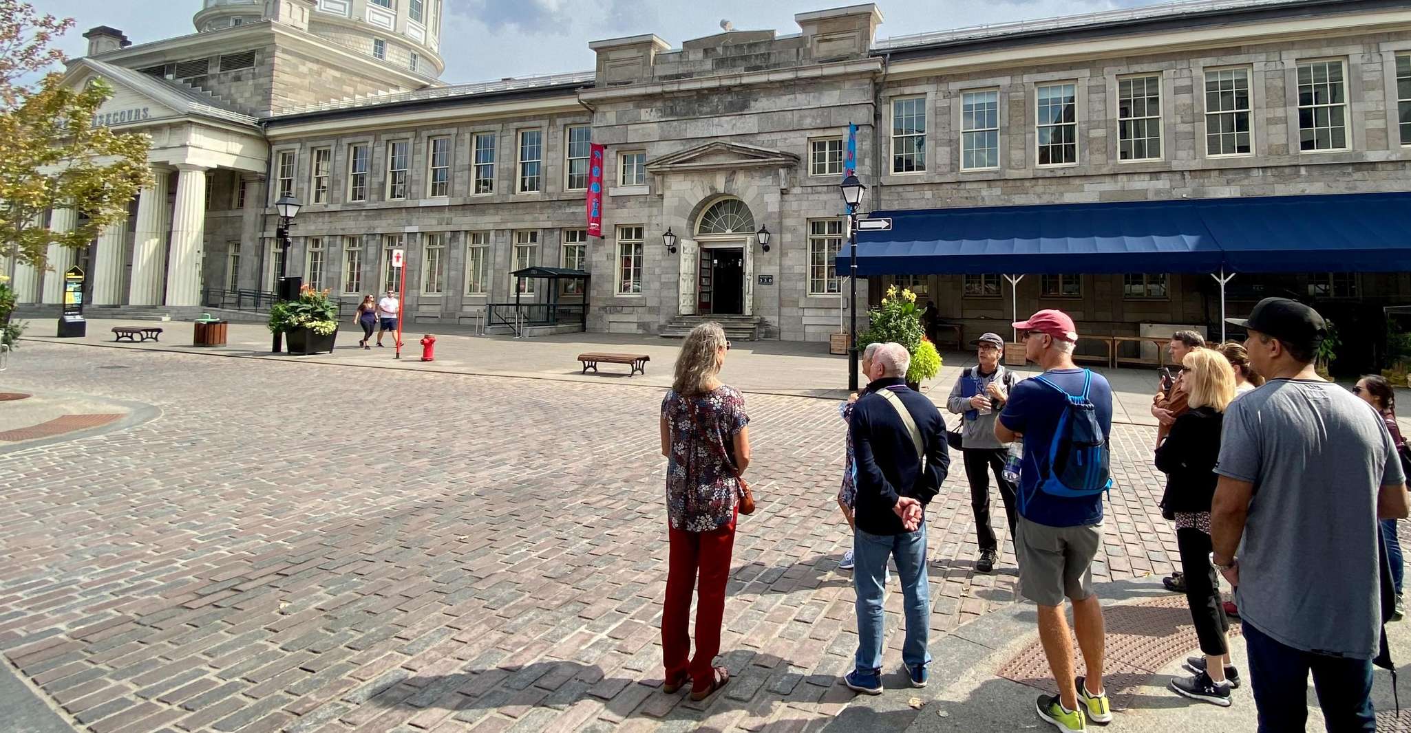 Montreal, East and West Old Montreal Guided Walking Tour - Hizvo