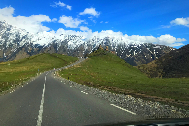 From Tbilisi: Kazbegi Tour - Zhinvali - Ananuri - GudauriKazbegi: Tour from Tbilisi to the Caucasus Mountains