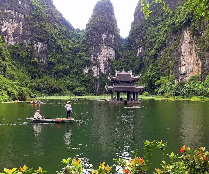 Из Ханоя: путешествие в Ниньбинь, Транган, Байдинь и пещеру Муа