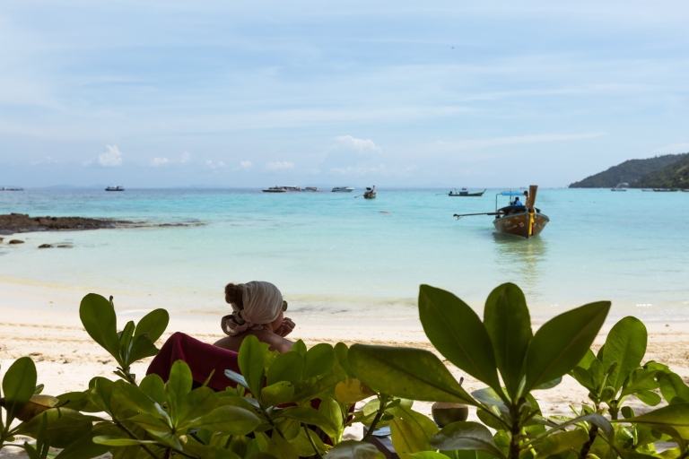 De Phuket: croisière en ferry avec tuba vers les îles Phi PhiCroisière avec prise en charge à l'hôtel