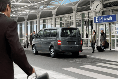 From Malaga: Private Malaga Airport Transfer to Ronda