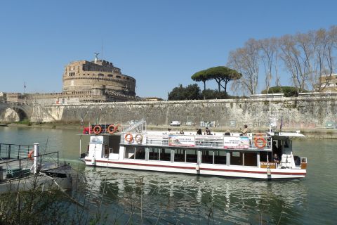 Рим: круиз по реке Тибр с суши и коктейлем