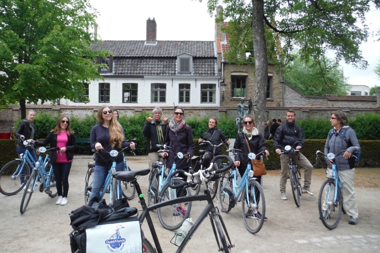 Brujas: tour en bicicleta por lo más destacado de la ciudad
