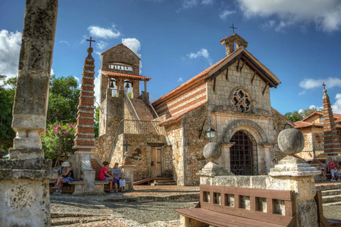 Van Punta Cana: Alto de Chavon, La Romana en Higuey Tour