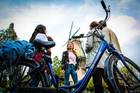 Amsterdam: Small Group Bike Tour Like a Local