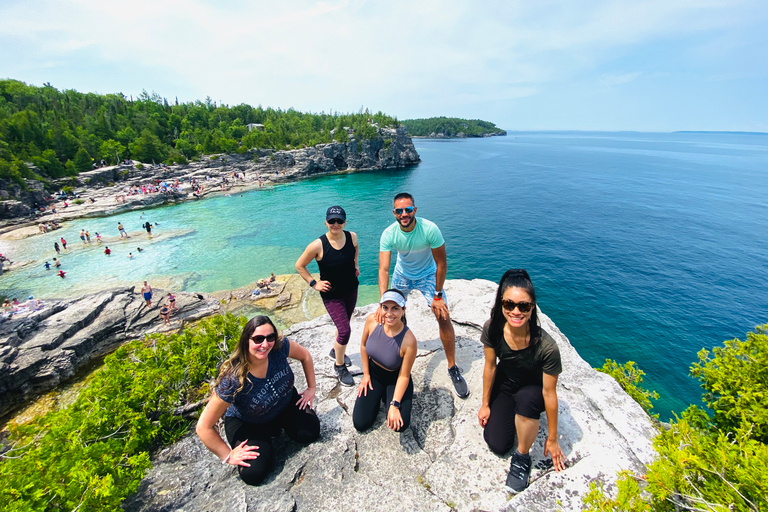 Från Toronto: Bruce Peninsula Guided Hiking Day TripÄventyr på Brucehalvön