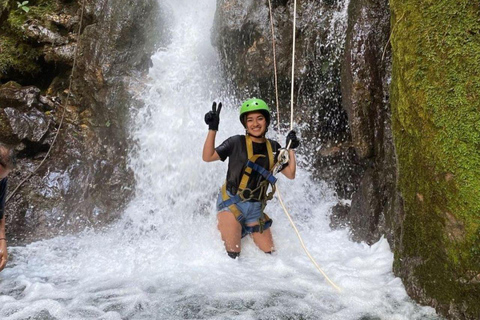 Tingo María : Honolulu et les chutes de Chullachaqui