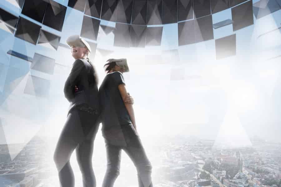Berlin: Virtual Reality Erlebnis im Fernsehturm. Foto: GetYourGuide
