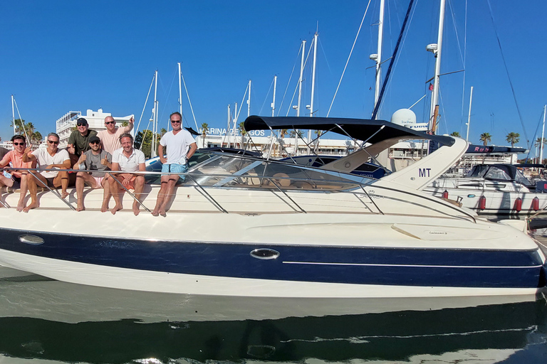 Full Day Luxury Boat CharterFull Day Luxury Private Boat Charter