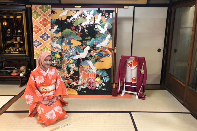 Kyoto: Tour pela Machiya de 140 anos, kimono e cerimônia do cháPlano padrão