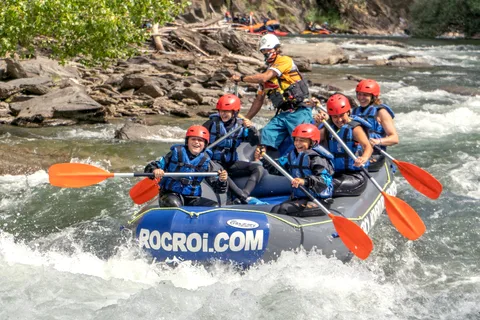 Von Llavorsí aus: Wildwasser-Rafting
