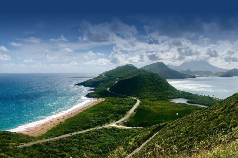 De Basseterre: visite de l'île de Saint-Kitts avec Brimstone Hill