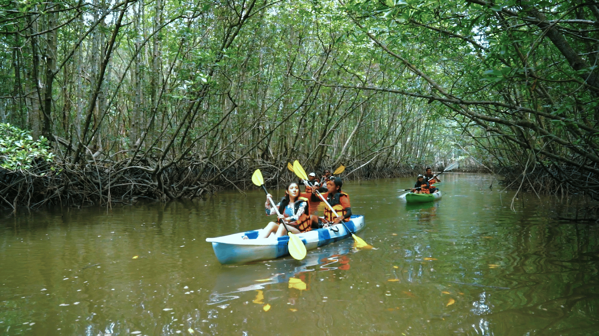 Krabi: Kajak im Mangrovenwald mit Essen in Ao Nang