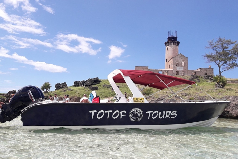 Z Blue Bay: wycieczka łodzią motorową Ile aux Cerfs z grillem