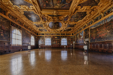 Venice: Doge's Palace Guided Tour With Skip-The-Line Tickets Small group tour