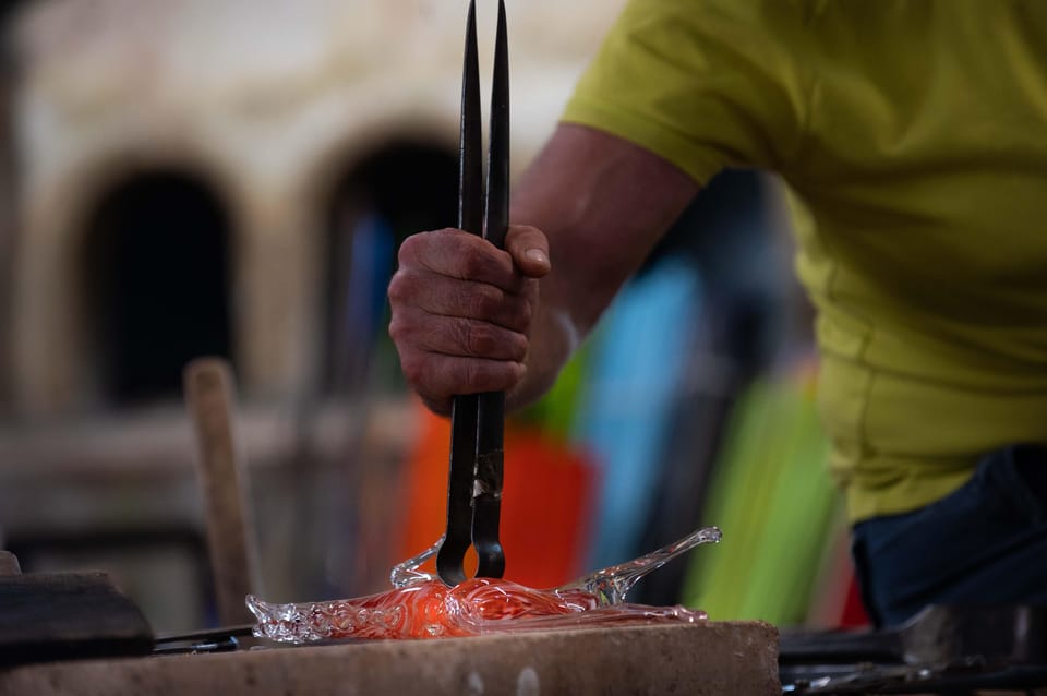 Venice Murano Glass Blowing Demo And Workshop Getyourguide