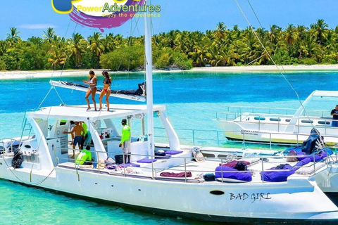 Punta Cana: Private Katamaran-Fahrt mit Brunch und Transfer