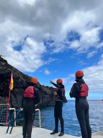 Madeira: Garajau Coastal Hike and Cliff Jumping | GetYourGuide