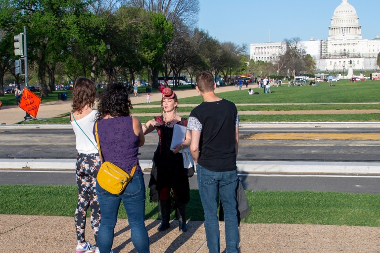 Washington DC: Madams of DC Private Walking Tour