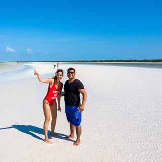 Holbox: tour di un'intera giornata con pranzo