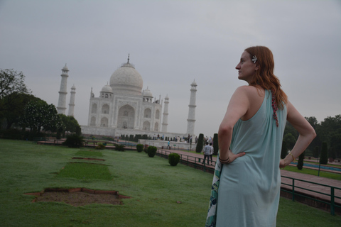 Delhi: 6 Days Golden Triangle Tour with Varanasi & Boat Ride Only Private Tour Guide